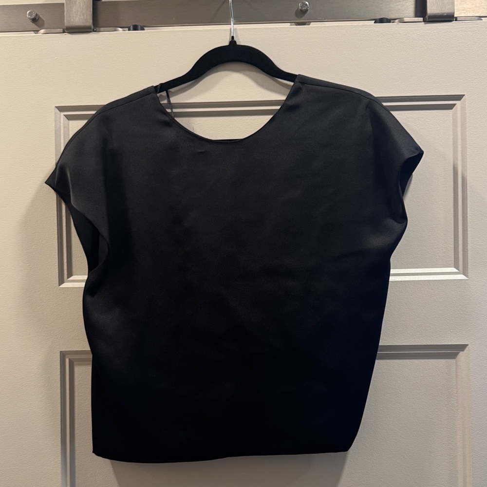 Zara Black Short Sleeve Minimalist Blouse
